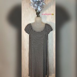 Harlow & Rose comfortable dress